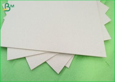 Płyta wiórowa odporna na wilgoć, 1900 g / m2 Szare płytki do papieru introligatorskiego